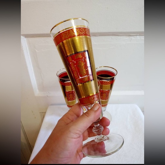MCM vintage 60’s set of 4 Libbey’s Pilsner, beer, footed flutes, red & gold 10oz - Picture 16 of 17